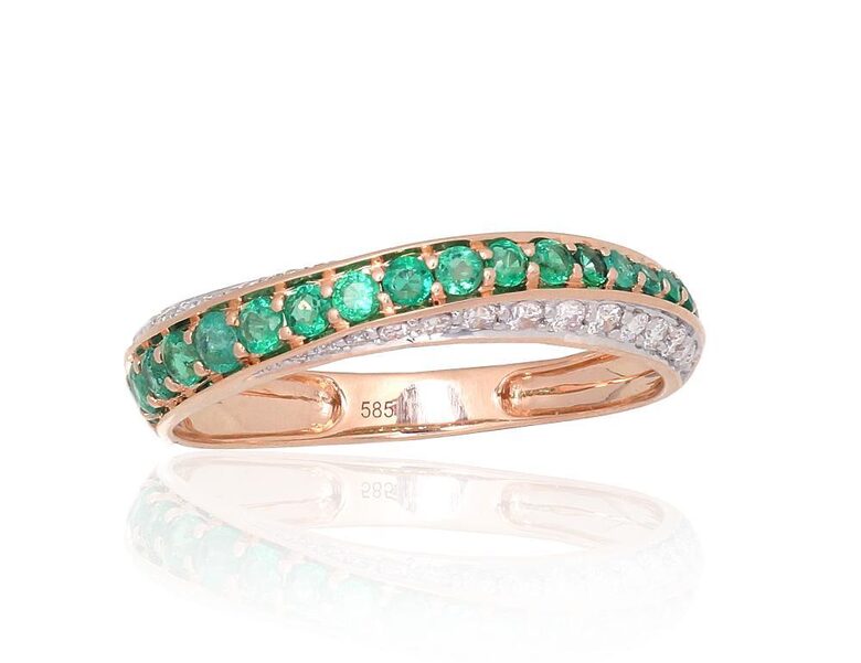 Zelta gredzens ar smaragdu un briljantiem – 585° sarkanais zelts ar rodija pārklājumu, 18. izmērs