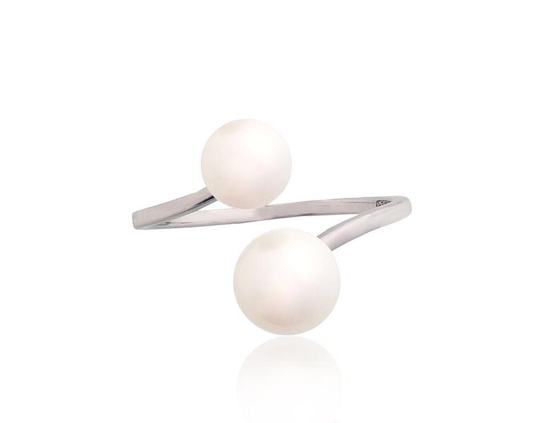 Sudraba gredzens ar Pērli Sudrabs 925° Rodijs Izmērs 17.5