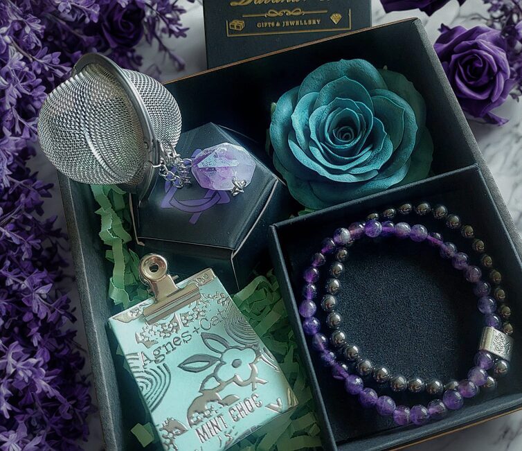Amethyst Gift Set for Women – Bracelet, Tea Infuser & Lip Balm