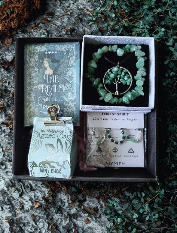 Natural Gemstone Gift Set with Jade and Tree of Life Pendant