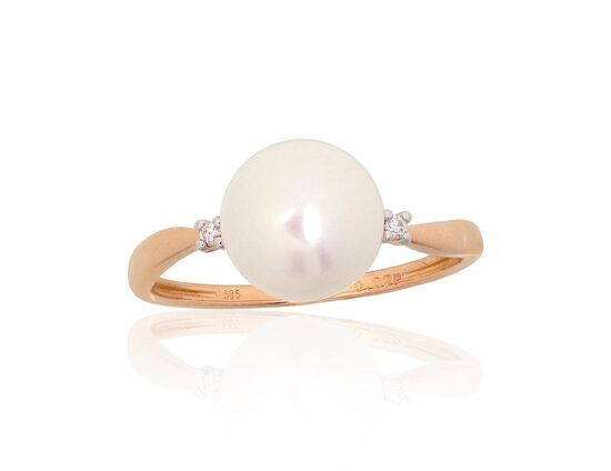 Zelta gredzens ar briljantiem un pērli, 585° sarkanais zelts ar rodija pārklājumu, 16 izmērs