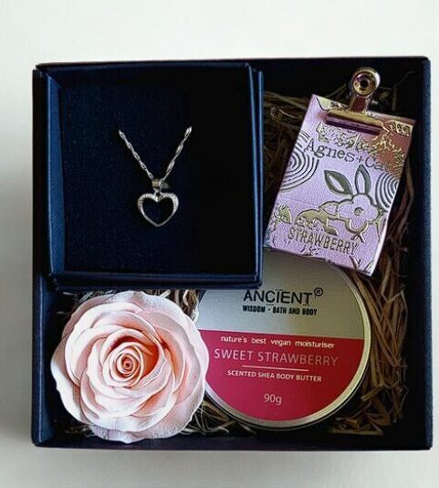 Gift Set for Women – Silver Heart Necklace, Body Butter & Lip Balm