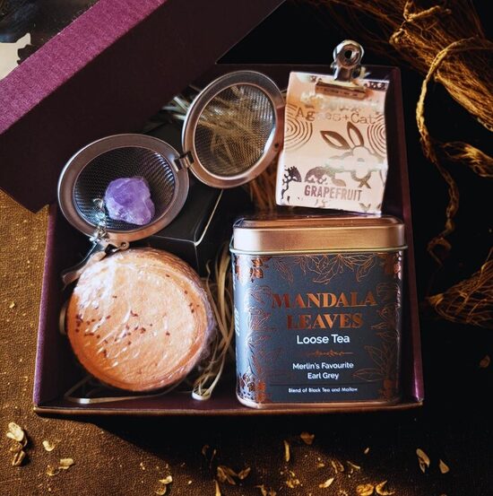 Gift Set with Earl Grey Tea and Amethyst Tea Infuser