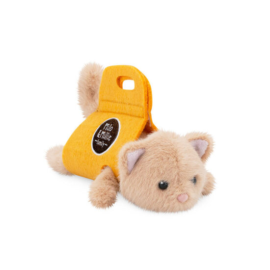 Bēšs plīša kaķēns 13 cm ar somiņu – mīksta rotaļlieta dāvanai