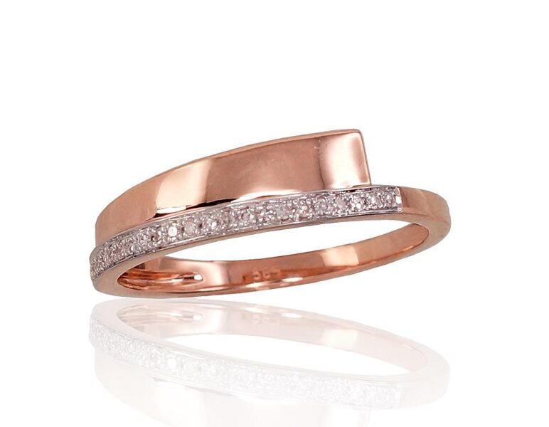 Zelta gredzens ar briljantiem, 585° sarkanais zelts ar rodija pārklājumu, 17 izmērs