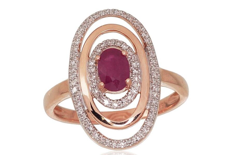 Кольцо из красного золота 585 с рубином и бриллиантами, размер 17