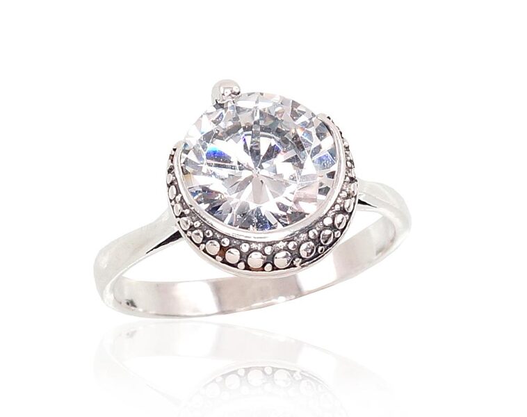 Silver ring , Silver 925°, oxide (Plating), Zirkons 