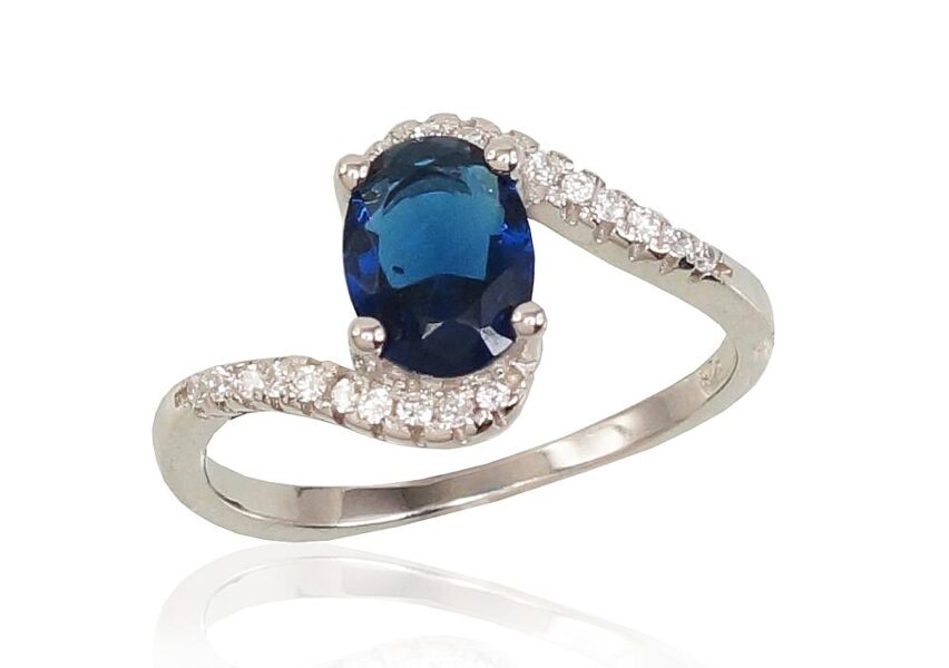 Sudraba gredzens , Sudrabs 925°, rodijs (pārklājums), Cirkoni 18