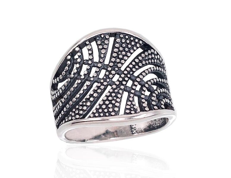 Sudraba gredzens 925° ar oksīda pārklājumu, izm. 17.5