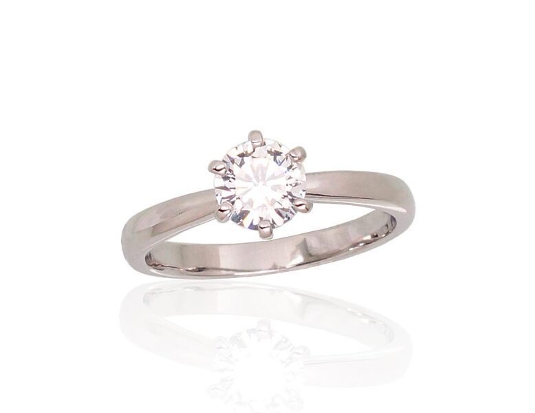 Sudraba saderināšanās gredzens ar cirkoniem 16.5 izm. – 925°, rodija pārklājums