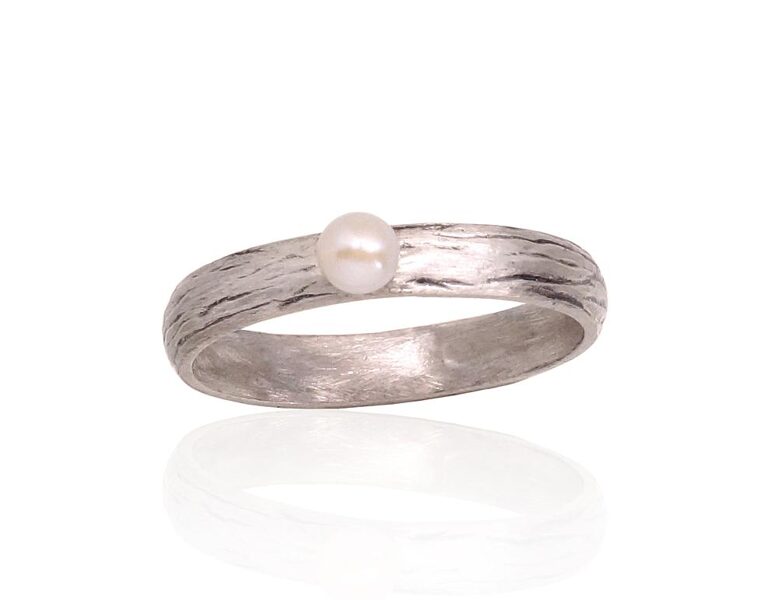 Silver Ring with Pearl, Size 17