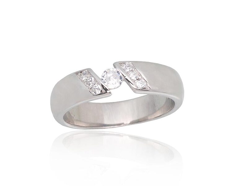 Sudraba gredzens , Sudrabs 925°, rodijs (pārklājums), Cirkoni 