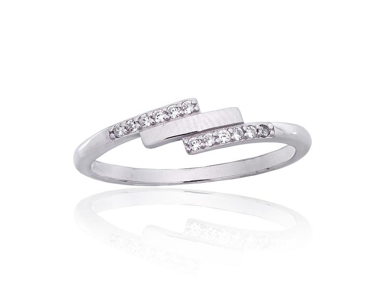 Sudraba gredzens , Sudrabs 925°, rodijs (pārklājums), Cirkoni 