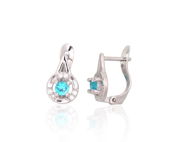 Vaikiški sidabriniai auskarai su „anglišku“ užsegimu ir mėlynais cirkoniais