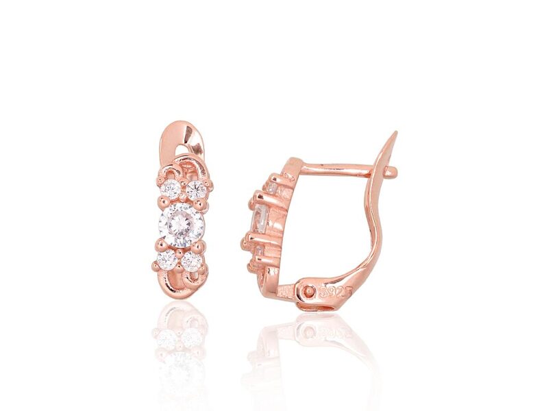 Vaikiški sidabriniai auskarai su „anglišku“ užsegimu, raudonojo aukso danga ir cirkoniais