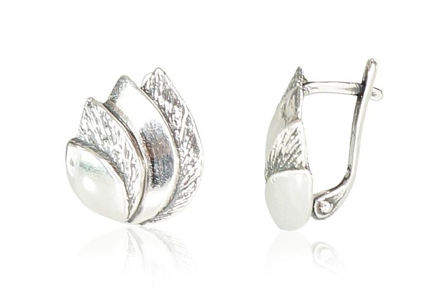 Eleganti sieviešu sudraba auskari ar 'angļu' slēdzi 