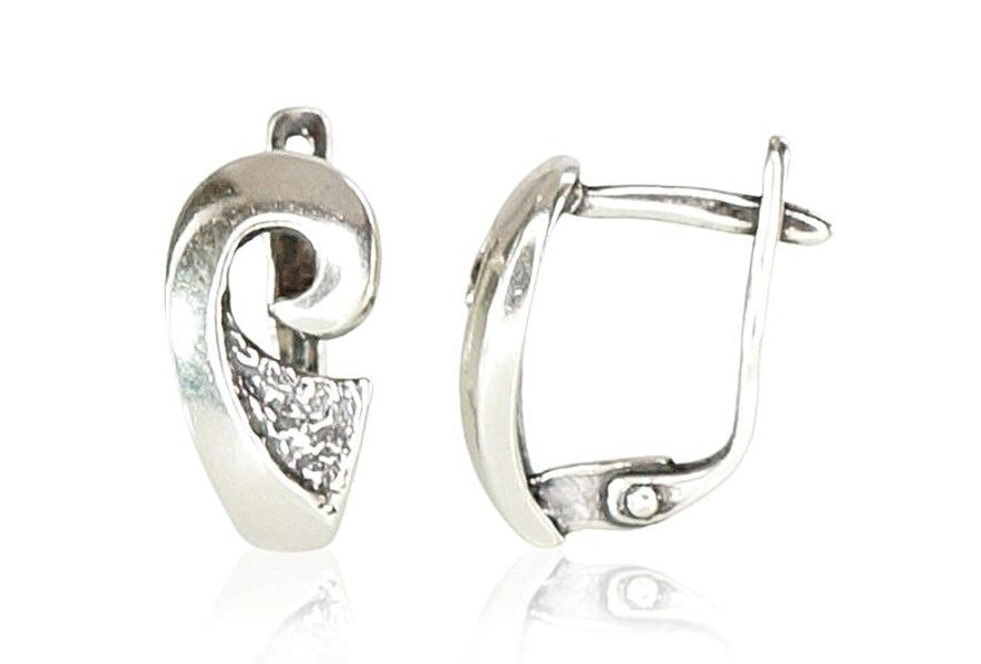 Элегантные женские серебряные серьги с английским замком