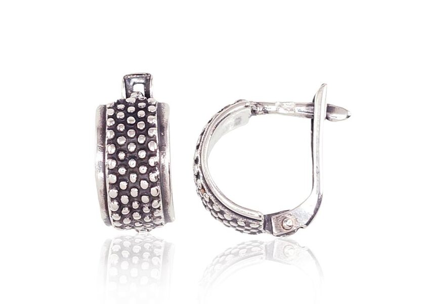 Серебряные серьги с «английским» замком и оксидным покрытием