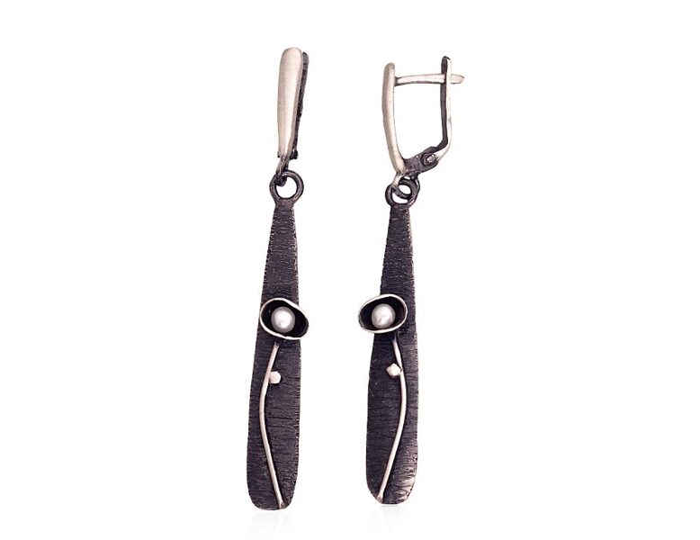 Silver earrings with pearls – 925 sterling silver with oxidized finish
