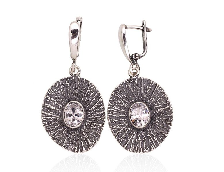 Garie sudraba auskari ar angļu slēdzēju un cirkoniem, oksidēts sudrabs 925°