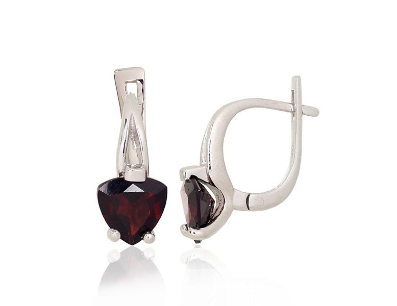 Silver earrings with Garnet 