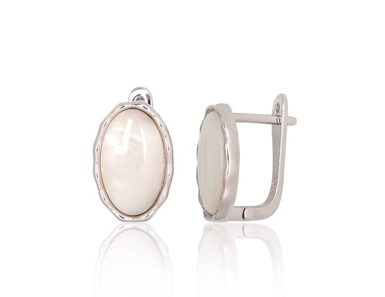 Серебряные серьги с перламутром, английский замок, серебро 925, родиевое покрытие, 15 мм