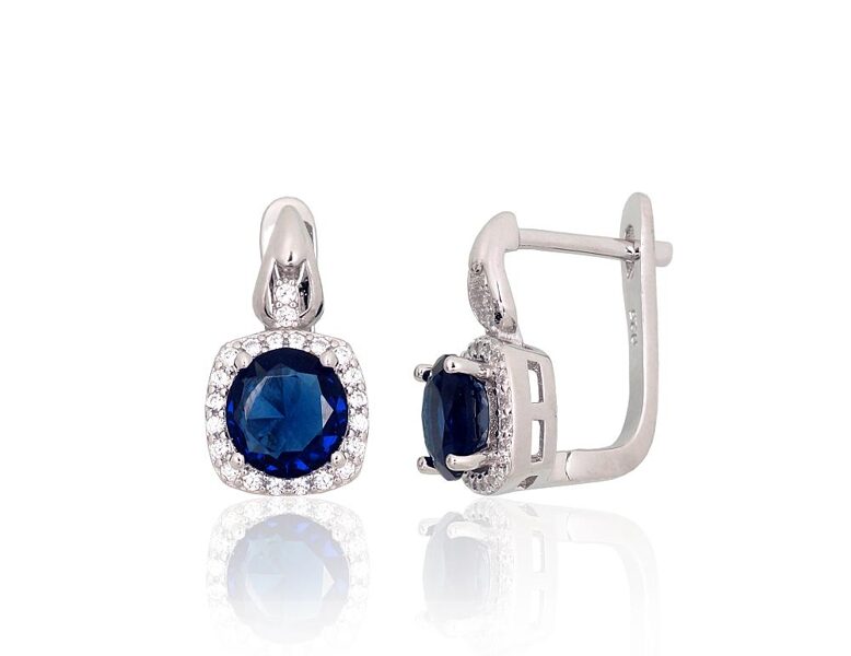 Sudraba auskari ar ziliem cirkoniem un “angļu” slēdzēju, 925° sudrabs ar rodija pārklājumu