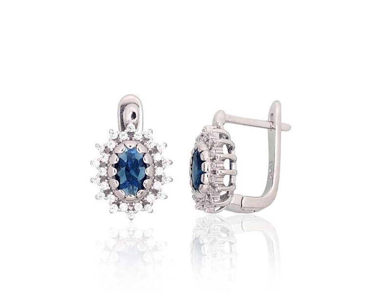 Серебряные серьги с цирконами и английским замком, родированное серебро 925°
