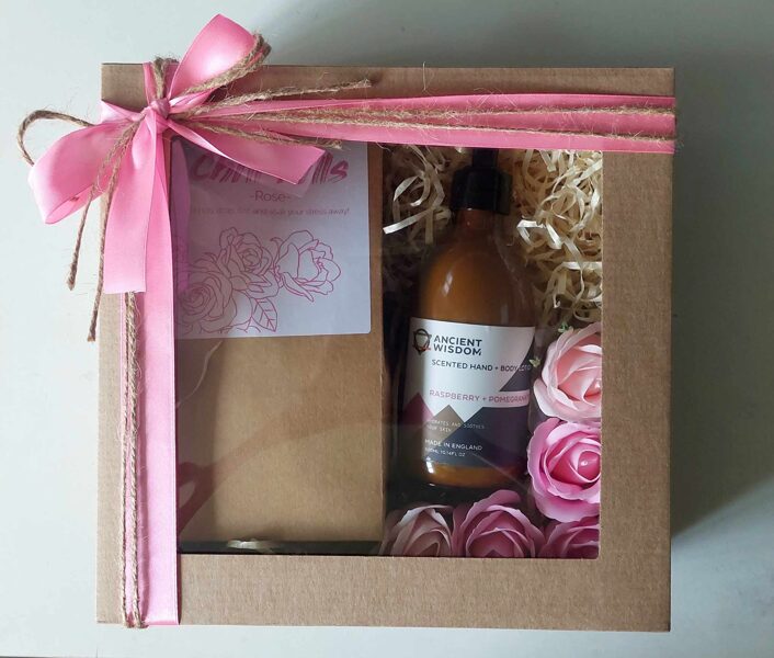 Gift Set for Her: "Pink Relaxation Moment"